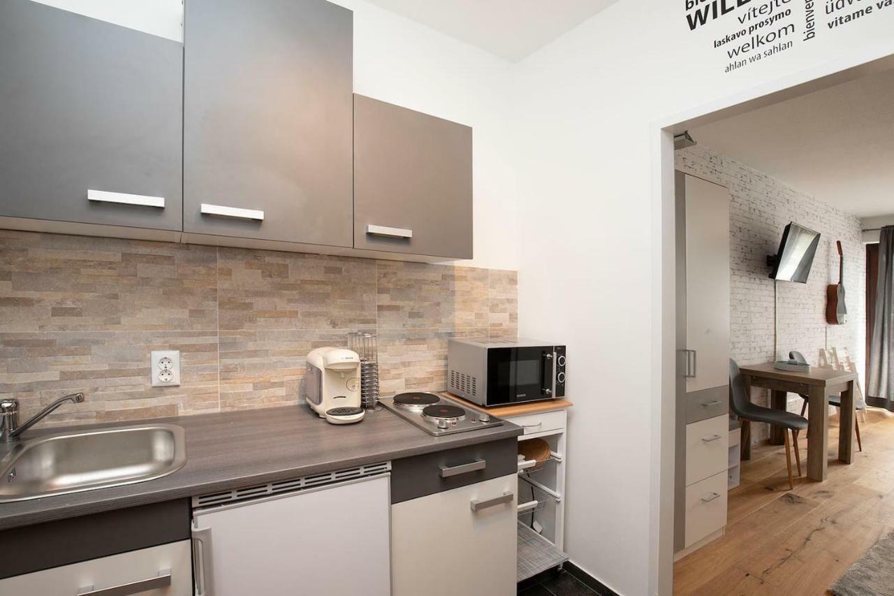 Modern Studio-Apartment In Gosau Near Hallstatt ภายนอก รูปภาพ